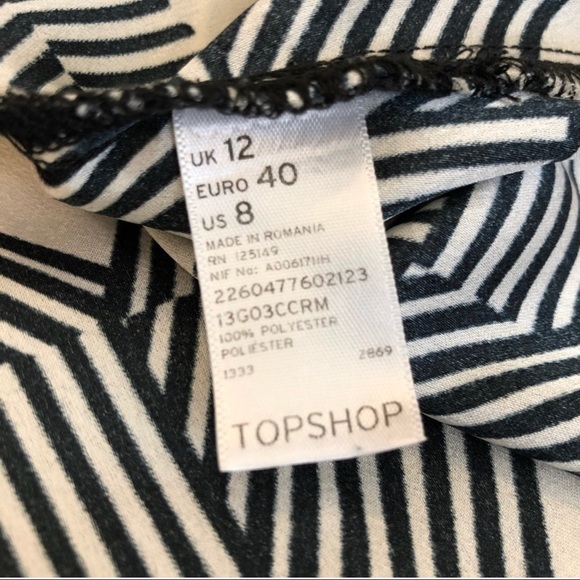 Top shop size 8. Black and white heart and strips shirt - Picture 3 of 3